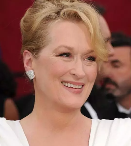 8 Surprising Facts About Meryl Streep