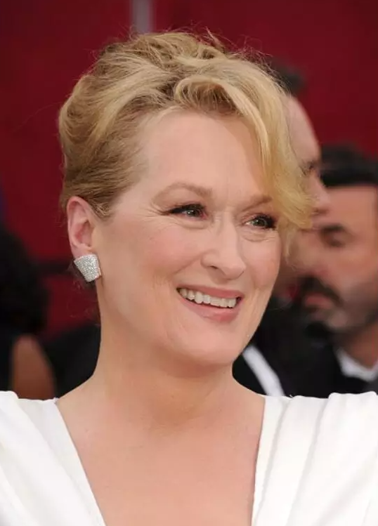 8 Surprising Facts About Meryl Streep
